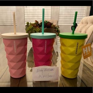 BNWT Set of 3 Starbucks Pineapple Studded Tumblers